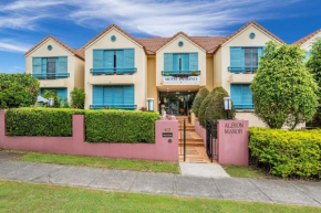 Albion Manor, Brisbane